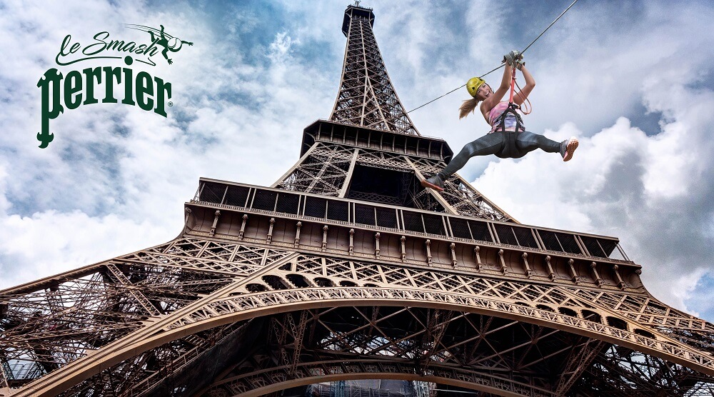 SMASHPERRIER vous fait voler depuis la Tour Eiffel