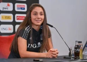 Amber Tysiak joueuse de foot